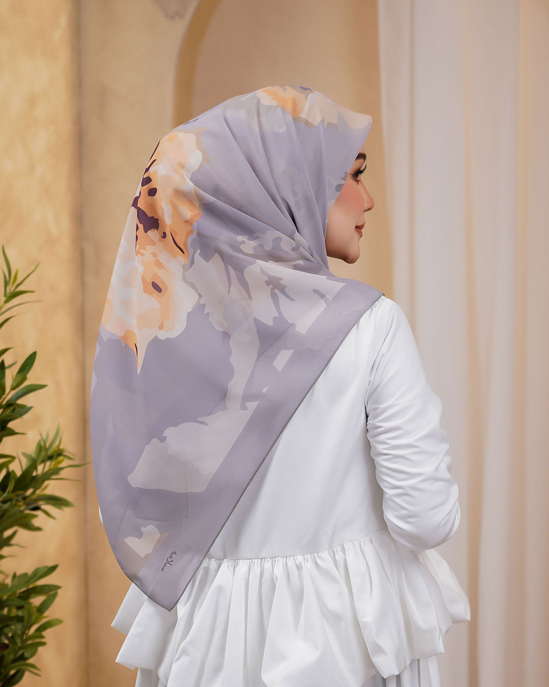CLO