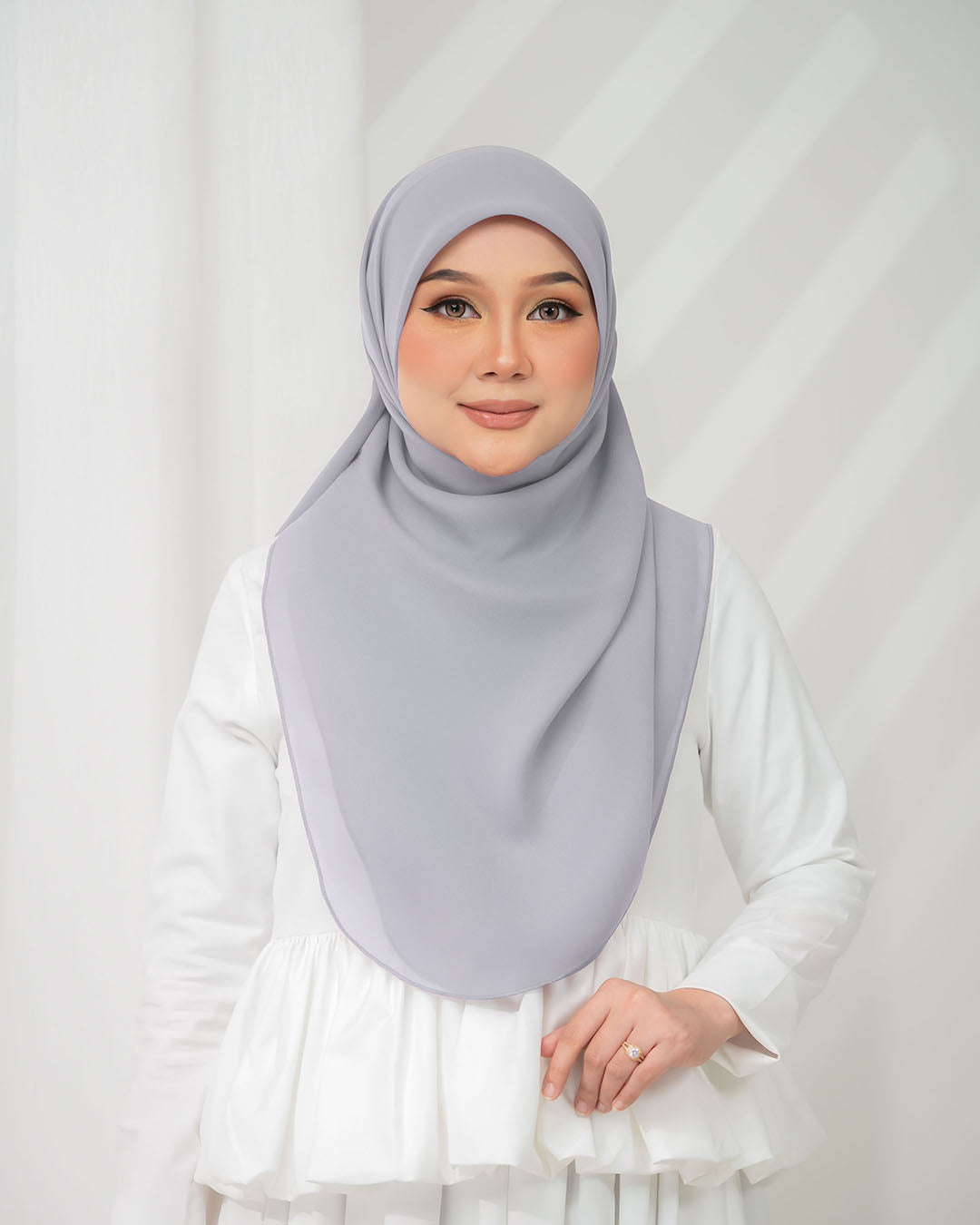 LIGHT GREY