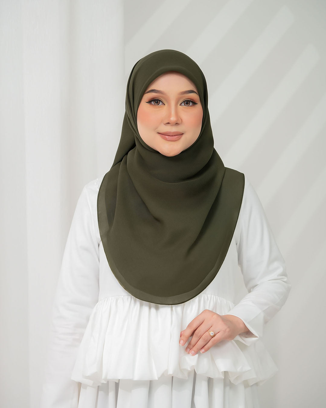 ARMY GREEN