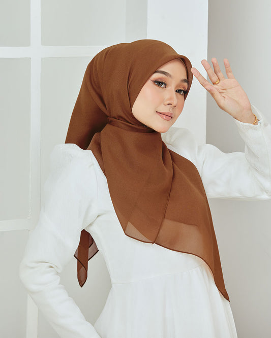 BRICK BROWN