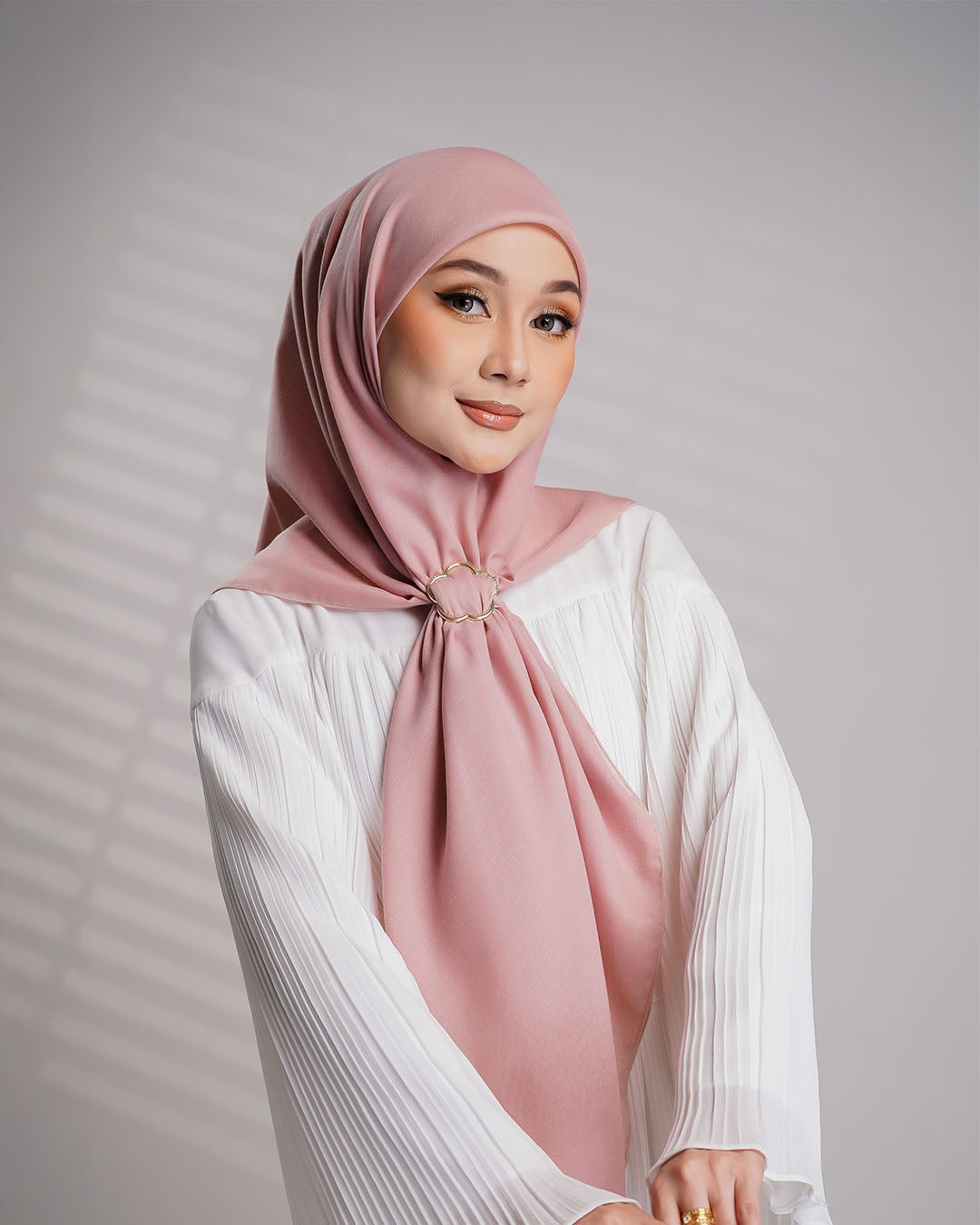 SOFT ROSE