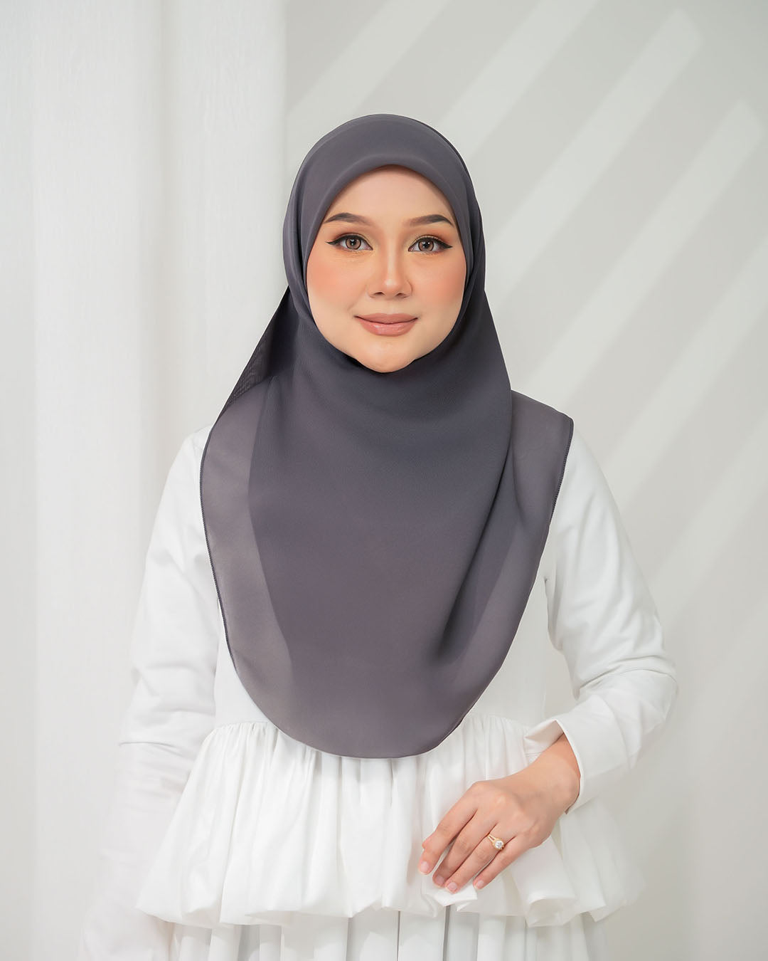 DARK GREY