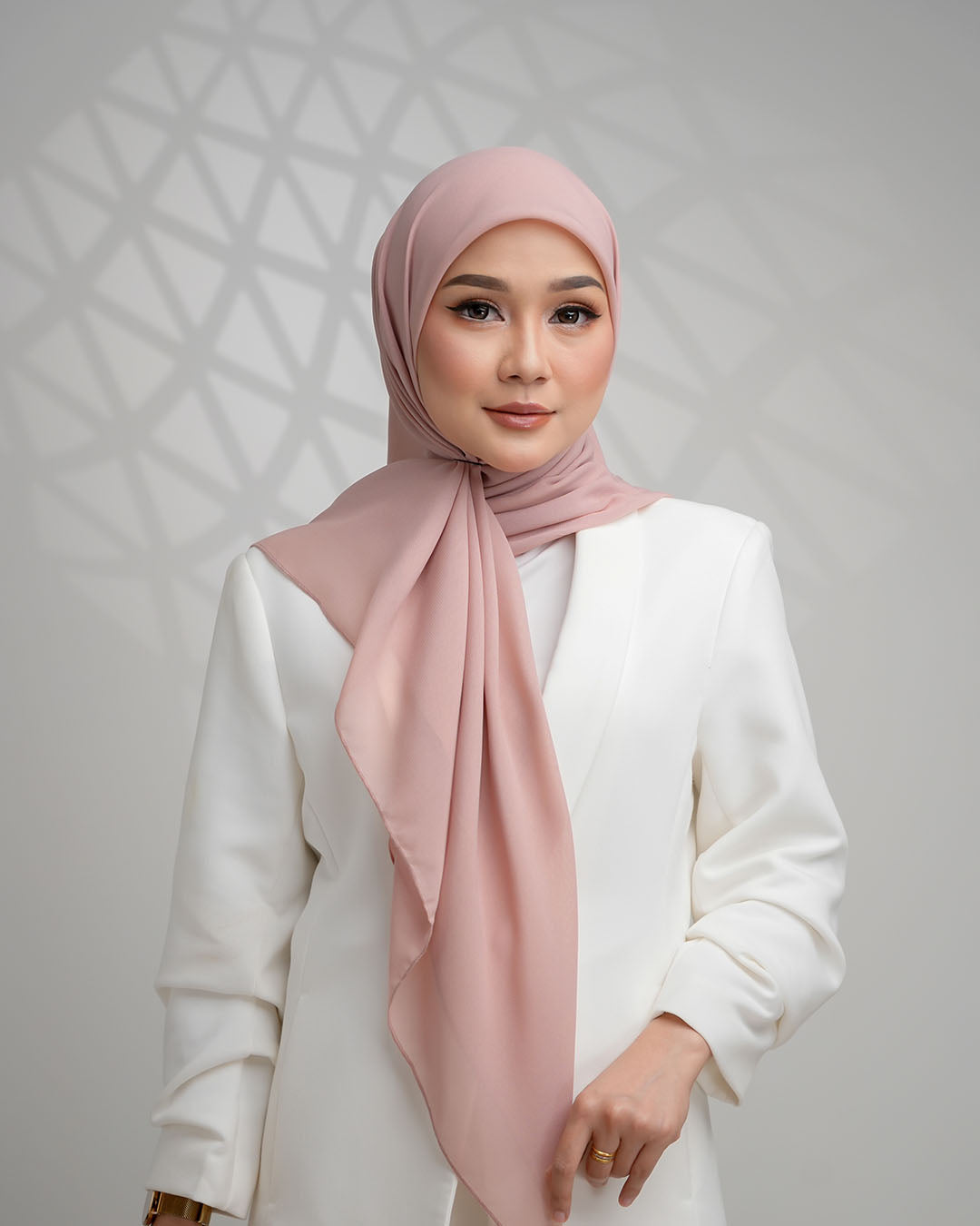 DUSTY PINK