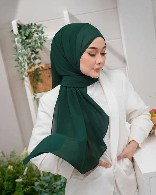 EMERALD GREEN