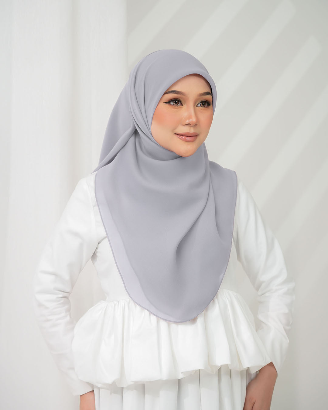 LIGHT GREY