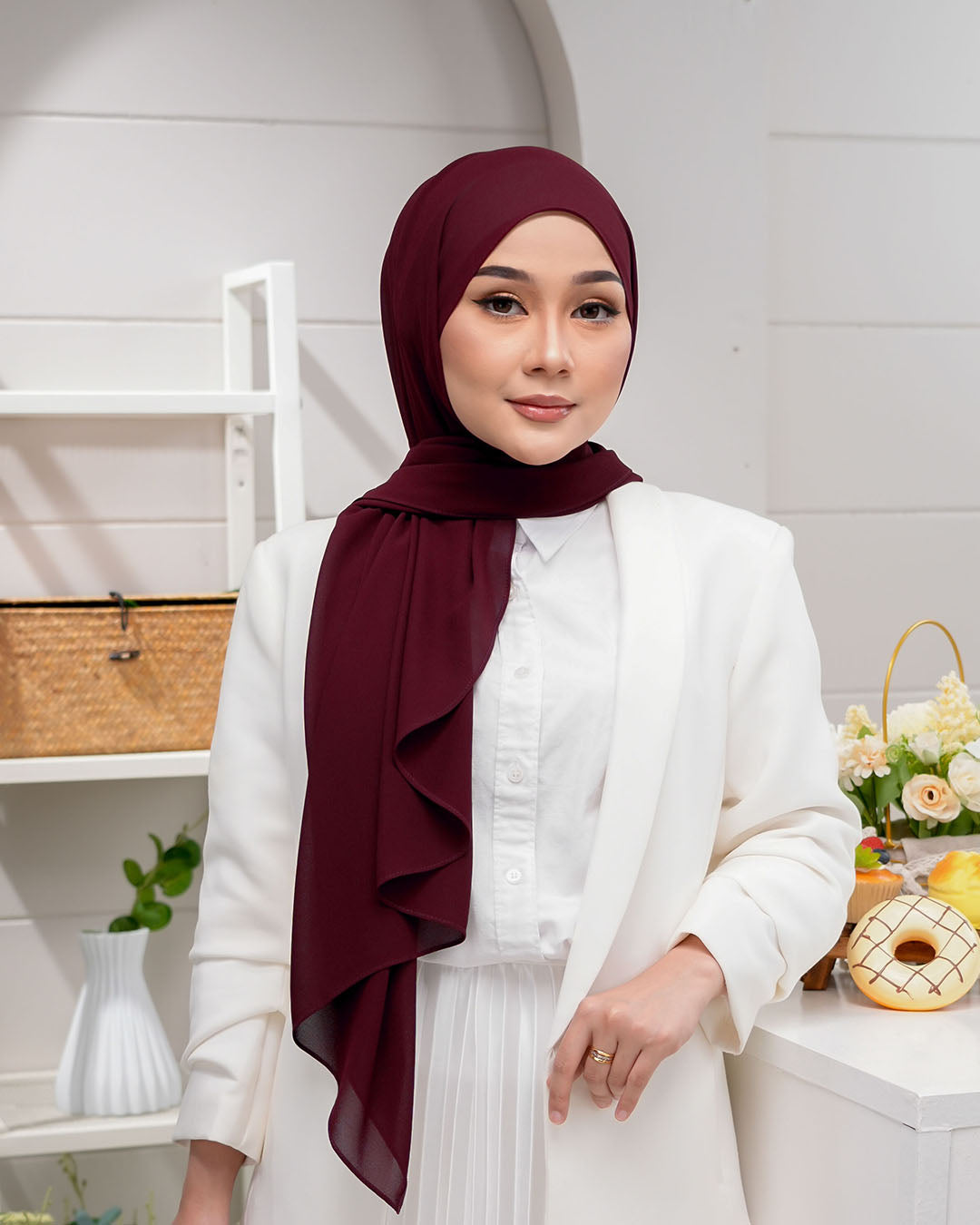 MAROON