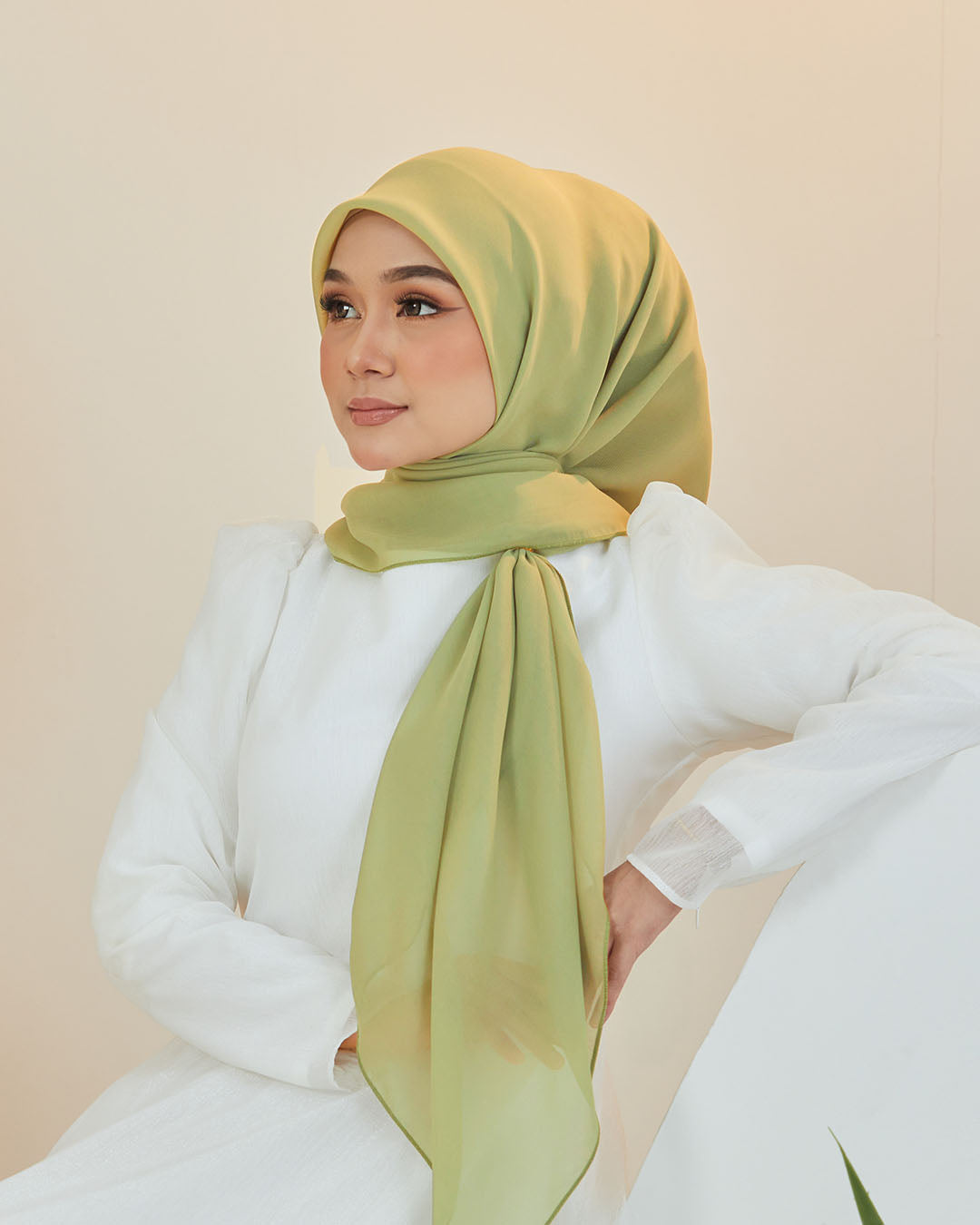 PEAR GREEN